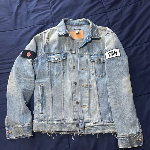 Denim jacket - Picture 1 of 3